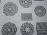 Образцы узоров на туловах, венчиках и днищах керамических сосудов. X - XIV вв.